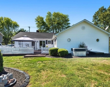 3105 James Madison Highway - Photo Thumbnail 2