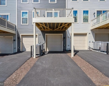 42587 Pitlochry Drive - Photo Thumbnail 49