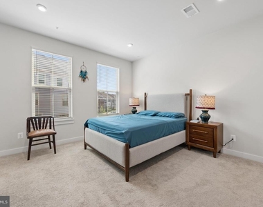 42587 Pitlochry Drive - Photo Thumbnail 29