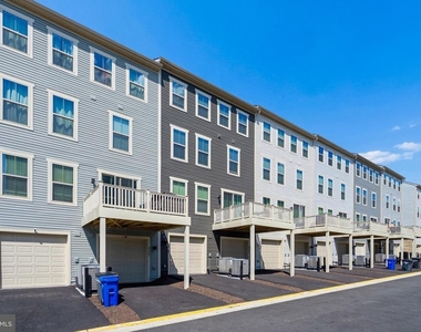 42587 Pitlochry Drive - Photo Thumbnail 47