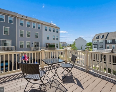 42587 Pitlochry Drive - Photo Thumbnail 23