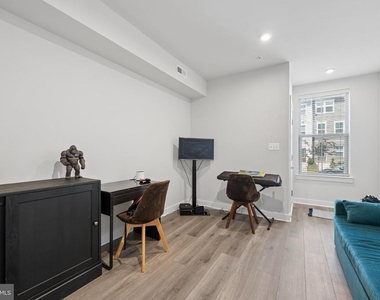 42587 Pitlochry Drive - Photo Thumbnail 2