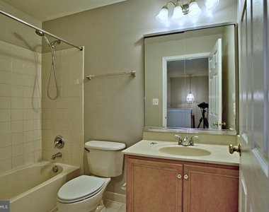 19763 Estancia Terrace - Photo Thumbnail 20