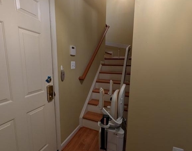 22611 Welborne Manor Square - Photo Thumbnail 32