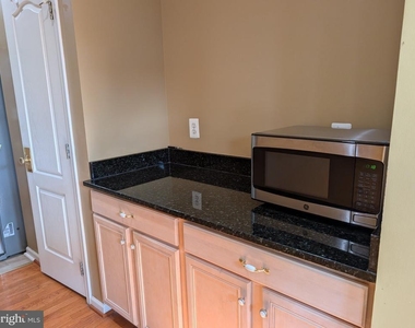 22611 Welborne Manor Square - Photo Thumbnail 10