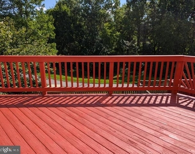 22611 Welborne Manor Square - Photo Thumbnail 44