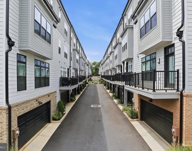 2103 Tysons Ridgeline Road - Photo Thumbnail 33