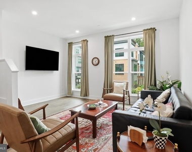 2103 Tysons Ridgeline Road - Photo Thumbnail 7