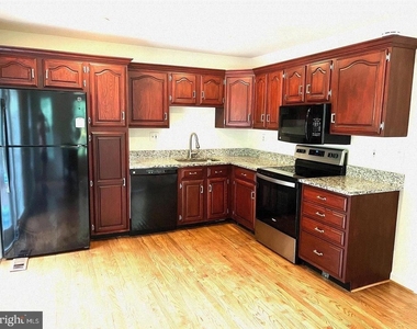 11951 Heathcote Court - Photo Thumbnail 6