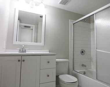 10208 Bushman Drive - Photo Thumbnail 14