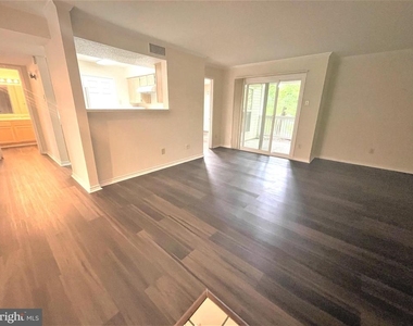 1505 Lincoln Way - Photo Thumbnail 2