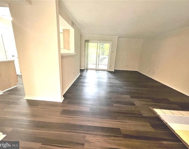 1505 Lincoln Way - Photo Thumbnail 3