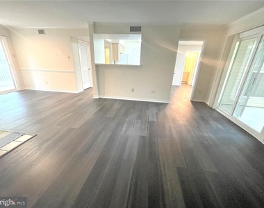 1505 Lincoln Way - Photo Thumbnail 12