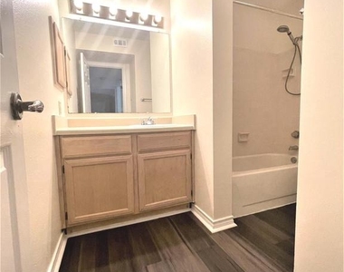 1505 Lincoln Way - Photo Thumbnail 26