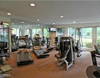 1505 Lincoln Way - Photo Thumbnail 37