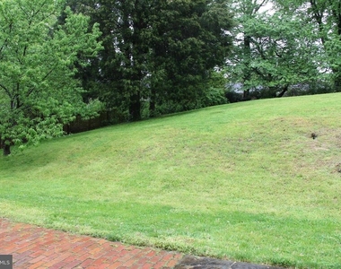 1103 Delf Drive - Photo Thumbnail 17