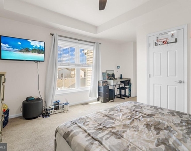 6339 Eagle Ridge Lane - Photo Thumbnail 17