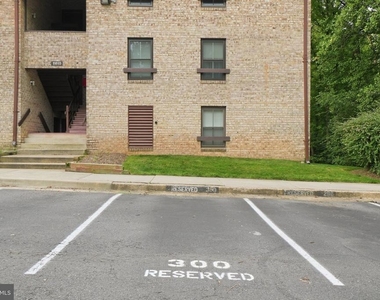 11619 Stoneview Square - Photo Thumbnail 30
