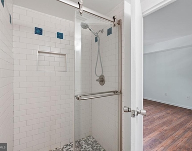 11619 Stoneview Square - Photo Thumbnail 21