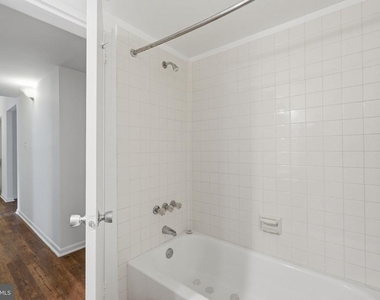 11619 Stoneview Square - Photo Thumbnail 27