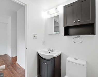 11619 Stoneview Square - Photo Thumbnail 20