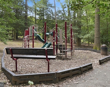 11619 Stoneview Square - Photo Thumbnail 37