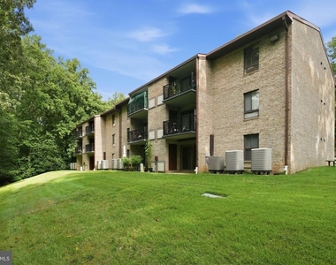 11619 Stoneview Square - Photo Thumbnail 35