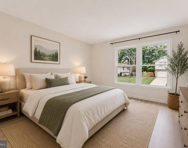 7107 Sontag Way - Photo Thumbnail 18