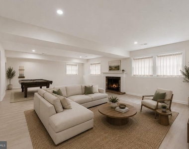 7107 Sontag Way - Photo Thumbnail 44