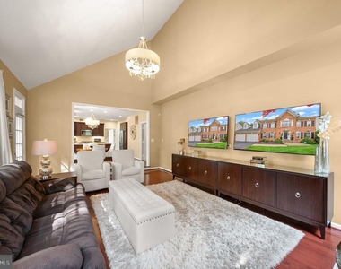 5667 Lonesome Dove Court - Photo Thumbnail 33