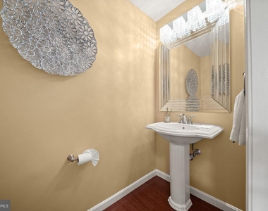5667 Lonesome Dove Court - Photo Thumbnail 34