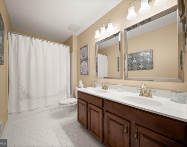 5667 Lonesome Dove Court - Photo Thumbnail 60