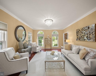 5667 Lonesome Dove Court - Photo Thumbnail 18