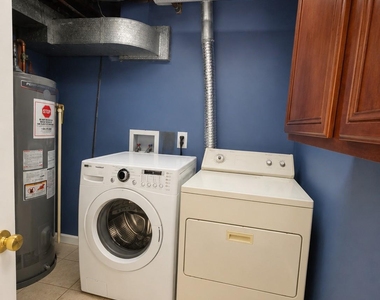 8913 Cromwell Drive - Photo Thumbnail 11