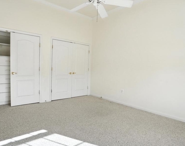 12180 Abington Hall Place - Photo Thumbnail 26