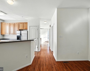 12180 Abington Hall Place - Photo Thumbnail 9