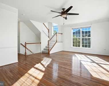 12180 Abington Hall Place - Photo Thumbnail 7