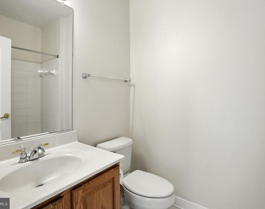 12180 Abington Hall Place - Photo Thumbnail 32