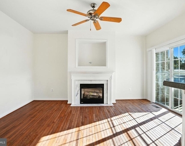 12180 Abington Hall Place - Photo Thumbnail 16