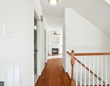 12180 Abington Hall Place - Photo Thumbnail 8