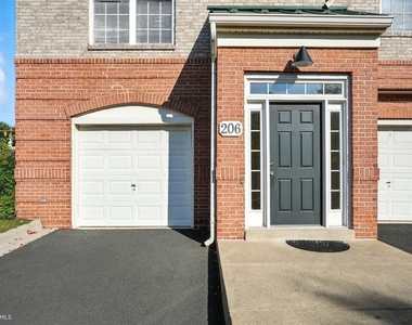 12180 Abington Hall Place - Photo Thumbnail 3