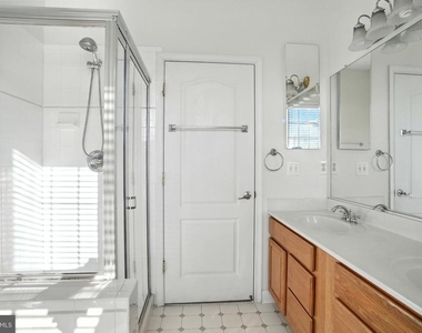 12180 Abington Hall Place - Photo Thumbnail 29