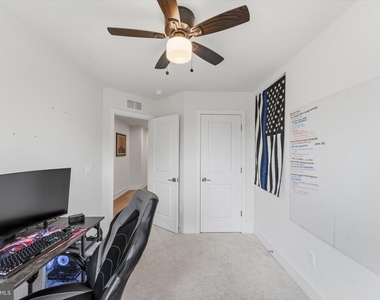 4256 Frost Street - Photo Thumbnail 23
