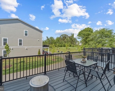 4256 Frost Street - Photo Thumbnail 28