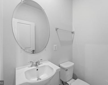 4256 Frost Street - Photo Thumbnail 11
