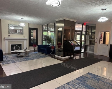 1111 Arlington Boulevard - Photo Thumbnail 7