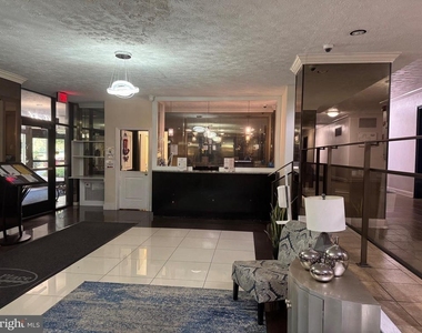 1111 Arlington Boulevard - Photo Thumbnail 8
