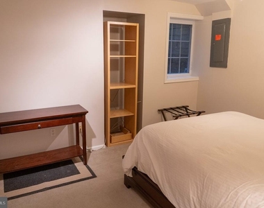 2510 S Walter Reed Drive - Photo Thumbnail 17