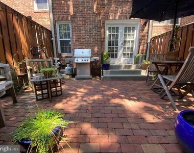 2510 S Walter Reed Drive - Photo Thumbnail 19