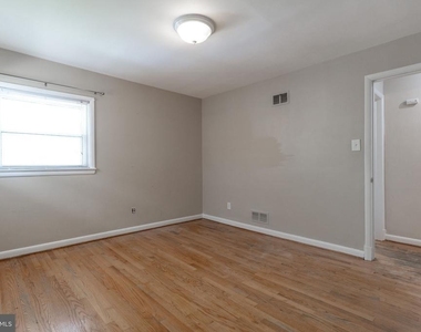 4141 21st Road N - Photo Thumbnail 9